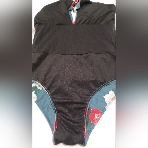 New without tags B2PRITY SWIMSUIT #195 - Picture 6 of 10